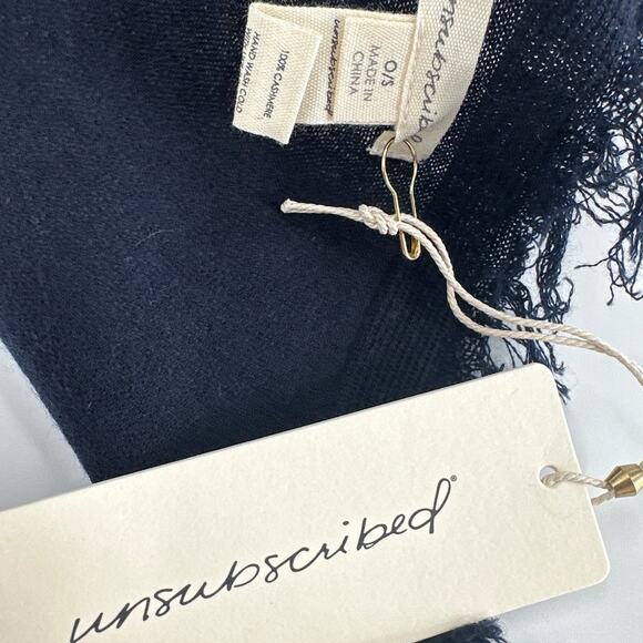 Unsubscribed Women's Navy Lightweight Cashmere Scarf One Size - Picture 7 of 8